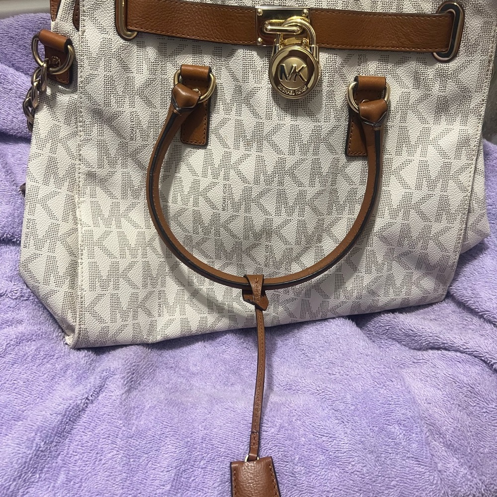Brown white great condition
